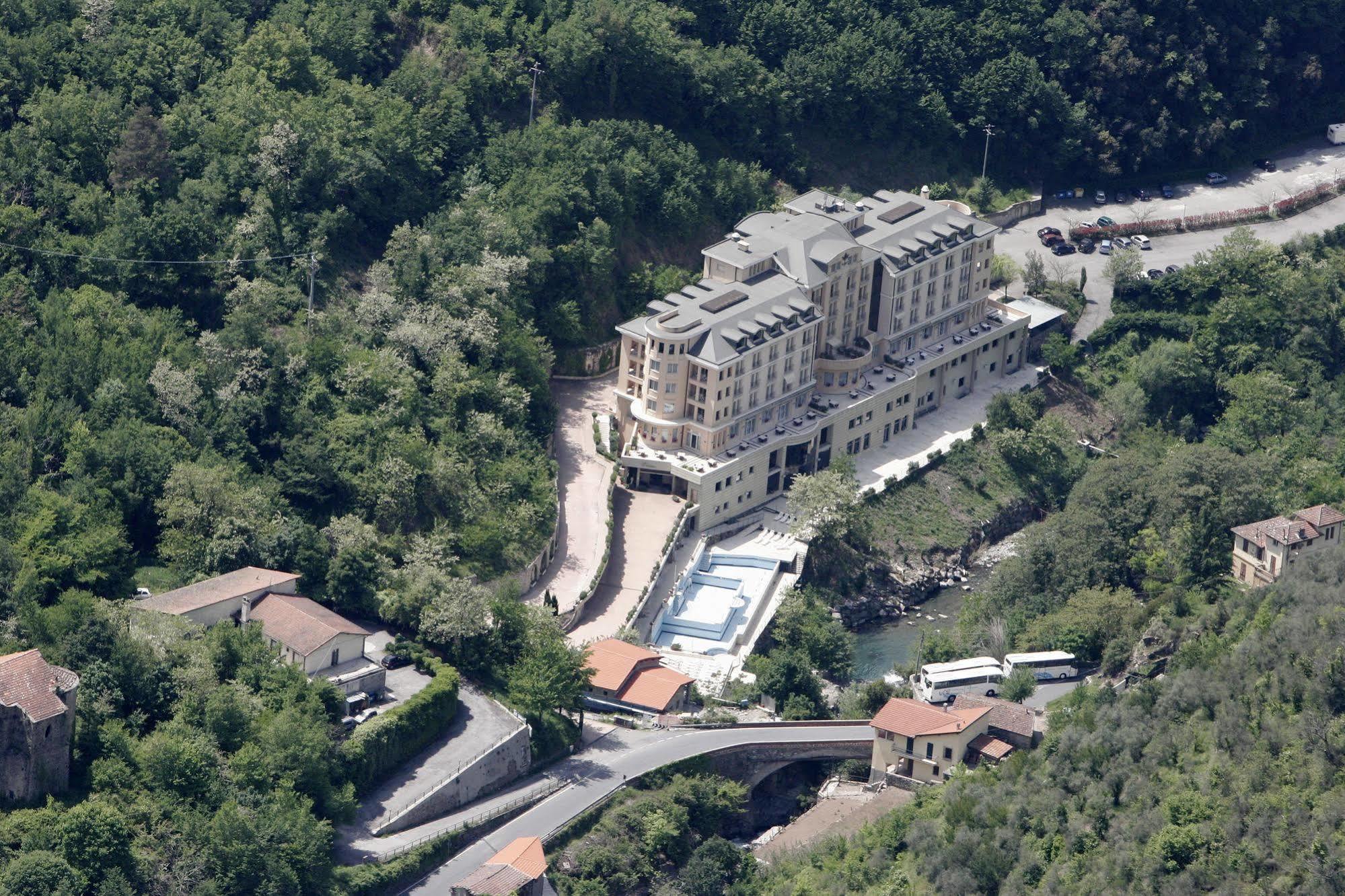 Grand Hotel Antiche Terme Di פיניה מראה חיצוני תמונה